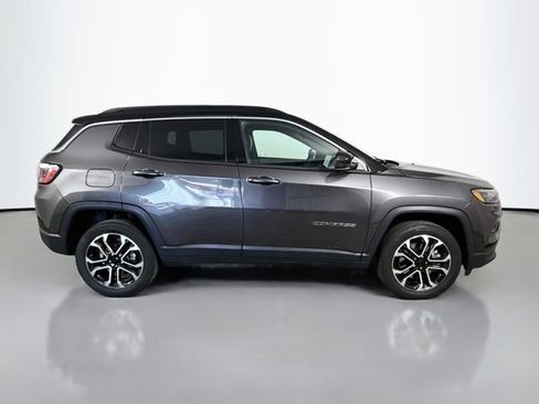 Used 2023 Jeep Compass Limited AWD/4WD image 8