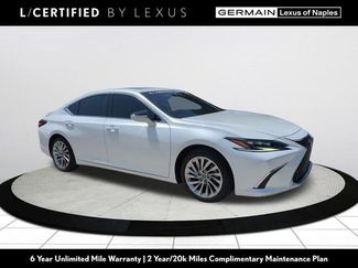 Certified 2022 Lexus ES 300h Ultra Luxury w/ Accessory Package 2 FWD video 1