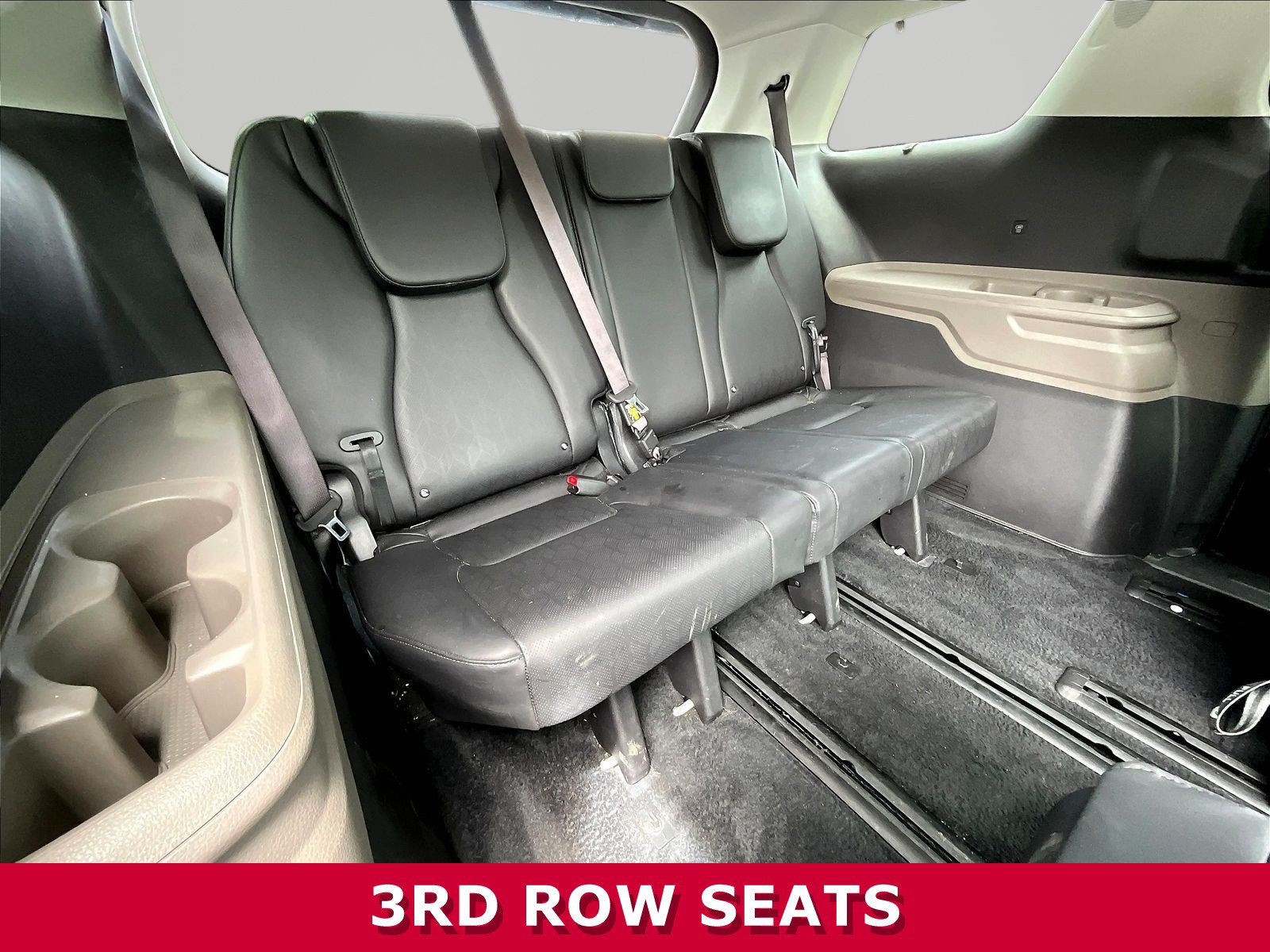 Used 2025 Kia Carnival EX FWD image 23