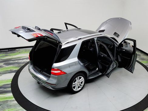 Used 2015 Mercedes-Benz ML 350 4MATIC image 39