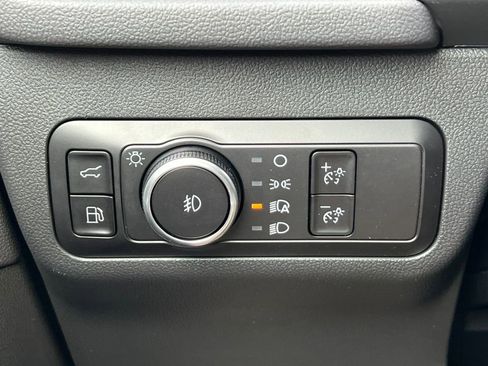 New 2026 Ford Escape ST-Line Select w/ Class II Trailer Tow Package AWD/4WD image 17