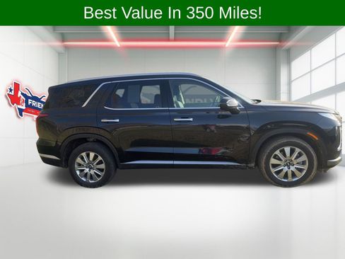 Used 2024 Hyundai Palisade SEL image 2