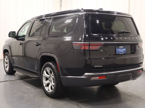 Used 2022 Jeep Wagoneer Series II AWD/4WD image 8