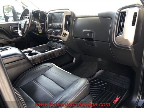 Used 2016 GMC Sierra 3500 Denali w/ Duramax Plus Package AWD/4WD image 23