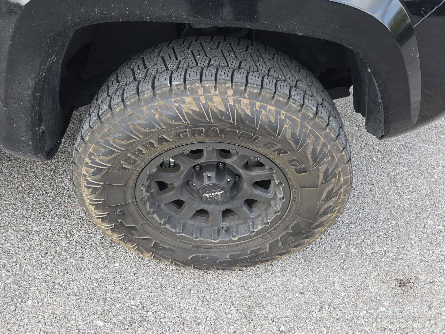 Used 2021 Toyota Tacoma SR5 RWD image 9
