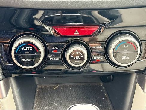 Certified 2023 Subaru Forester Limited AWD/4WD image 18