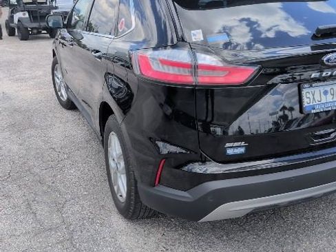 Used 2022 Ford Edge SEL w/ Convenience Package AWD/4WD image 7