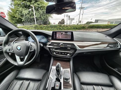 Used 2019 BMW 540i xDrive w/ Premium Package AWD/4WD image 18
