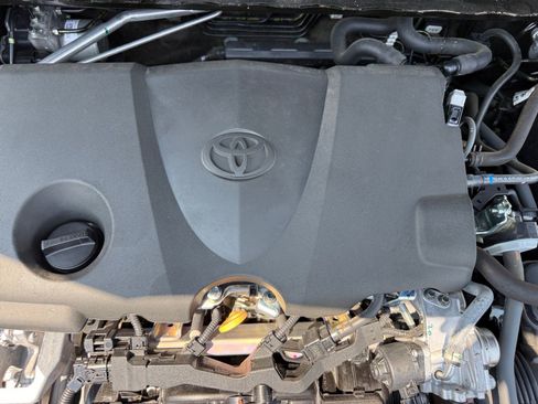 Certified 2024 Toyota Camry SE FWD image 22