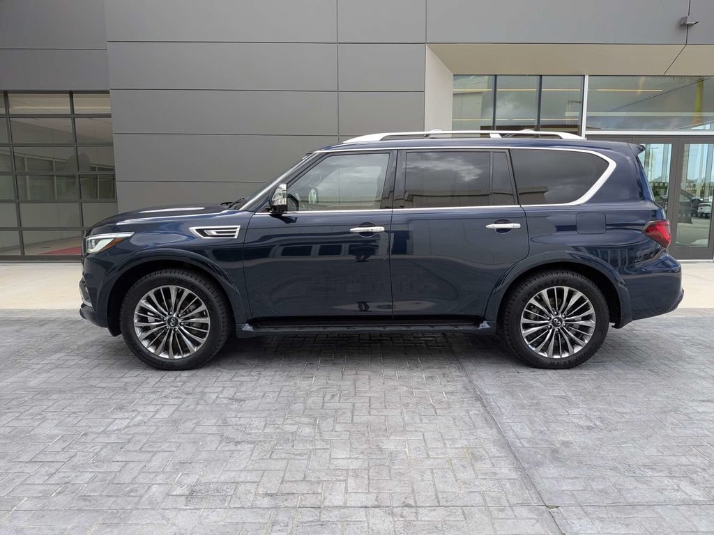 Used 2021 INFINITI QX80 Sensory w/ Cargo Package RWD image 2