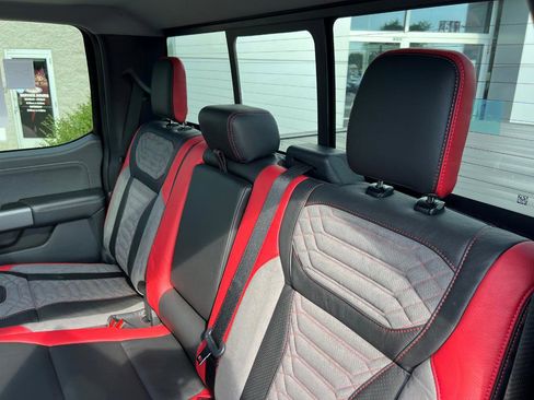 New 2025 Ford F250 Lariat w/ Lariat Ultimate Package image 37