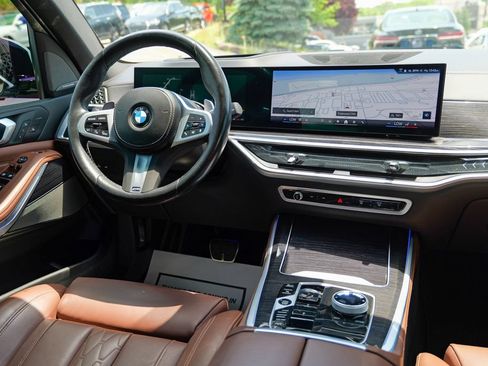 Used 2024 BMW X5 xDrive40i w/ Executive Package AWD/4WD image 42