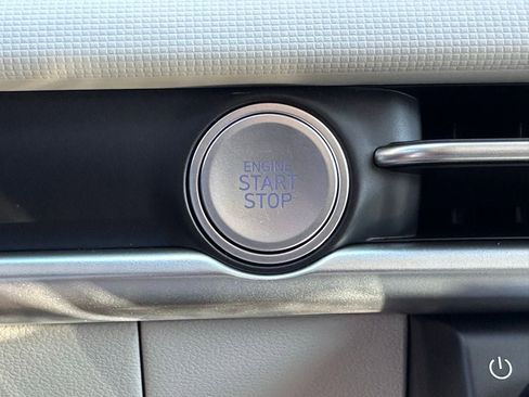 New 2026 Hyundai Tucson SE image 32