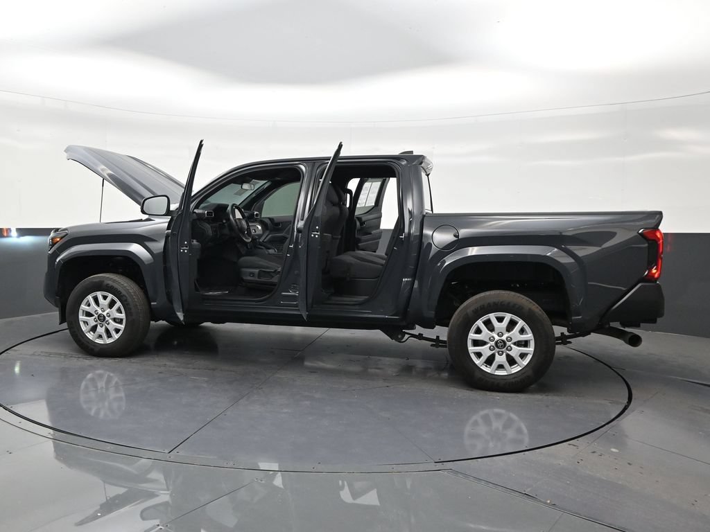 Used 2025 Toyota Tacoma SR RWD image 30