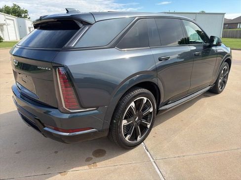 Certified 2026 Cadillac Escalade IQ Sport 2 AWD/4WD image 5