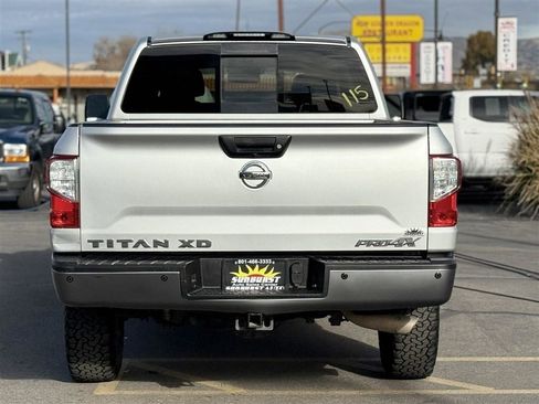 Used 2019 Nissan Titan PRO-4X w/ Pro-4x Convenience Package AWD/4WD image 6