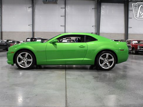 Used 2011 Chevrolet Camaro SS image 36