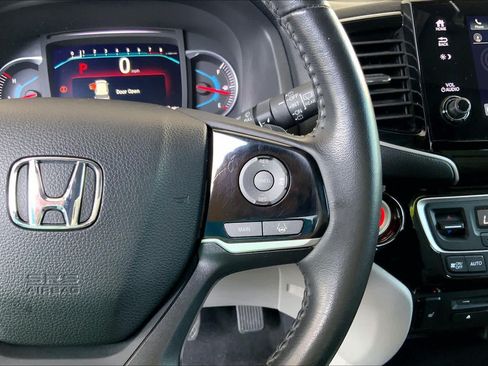 Used 2022 Honda Pilot Touring image 25