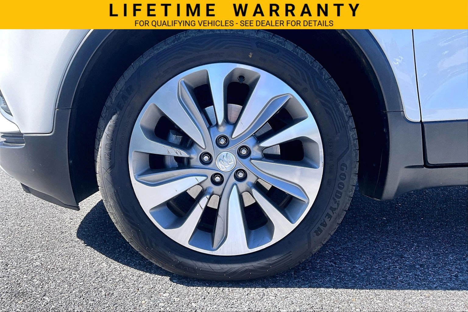 Used 2018 Buick Encore Preferred FWD image 9