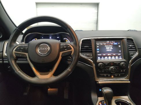 Used 2017 Jeep Grand Cherokee Limited AWD/4WD image 22