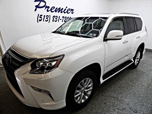 Used 2018 Lexus GX 460 Premium w/ Premium Package image 1