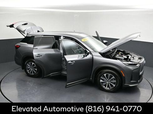 Certified 2026 INFINITI QX60 Pure w/ Cargo Package AWD/4WD image 37