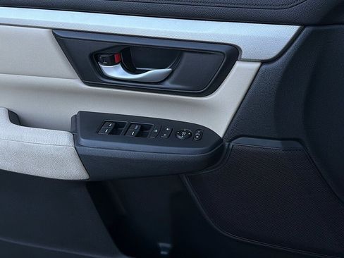 Used 2020 Honda CR-V LX image 20
