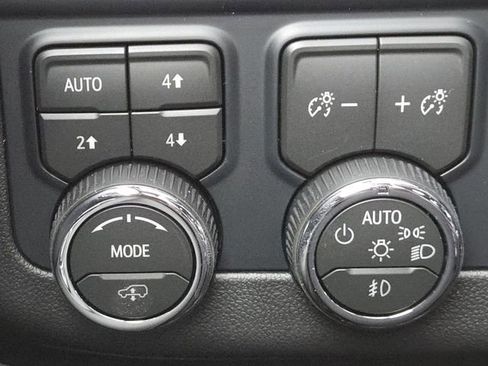 New 2026 Chevrolet Tahoe High Country image 18