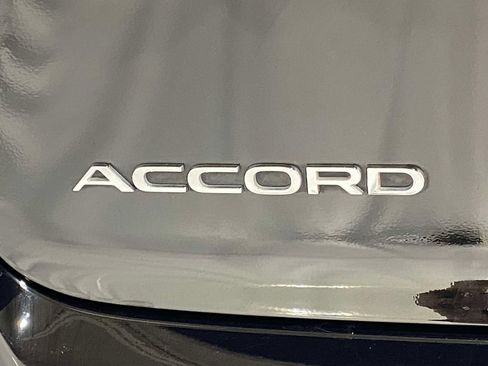 Used 2023 Honda Accord Sport image 10