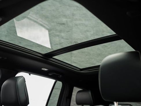 Used 2024 Jeep Grand Cherokee Limited 4xe image 36