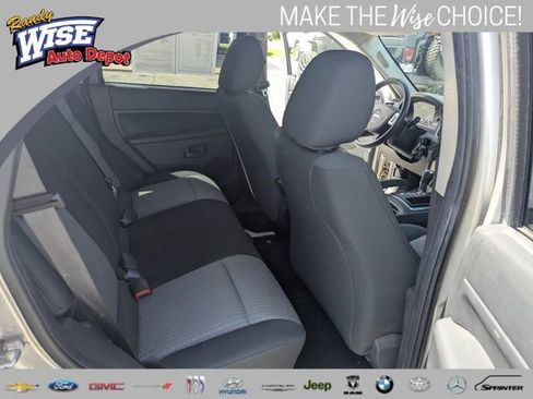 Used 2008 Jeep Grand Cherokee Laredo AWD/4WD image 18