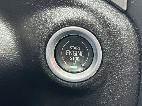 Used 2022 GMC Sierra 2500 Denali w/ Denali Ultimate Package image 33