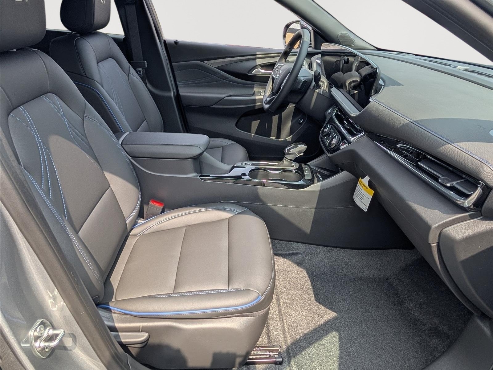 New 2026 Buick Envista Sport Touring w/ Convenience I Package FWD image 7