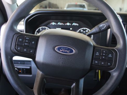 Used 2023 Ford F350 XL w/ 360-Degree Camera Package AWD/4WD image 38
