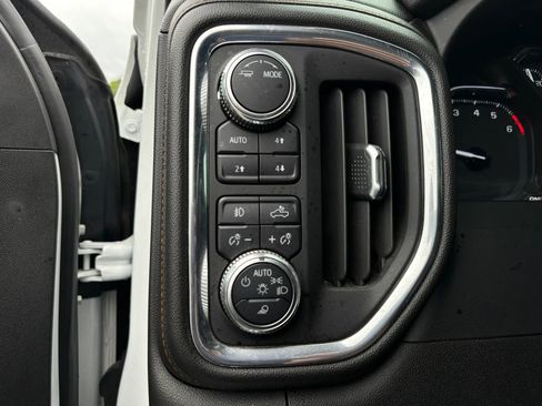Used 2021 GMC Sierra 1500 AT4 w/ AT4 Preferred Package AWD/4WD image 20