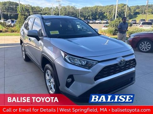 Used 2020 Toyota RAV4 XLE AWD/4WD image 1