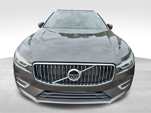 Used 2021 Volvo XC60 T5 Inscription w/ Advanced Package AWD/4WD image 2