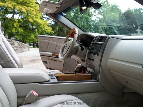 Used 2004 Cadillac XLR RWD image 42