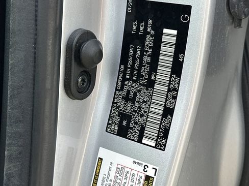 Used 2024 Toyota 4Runner SR5 image 30