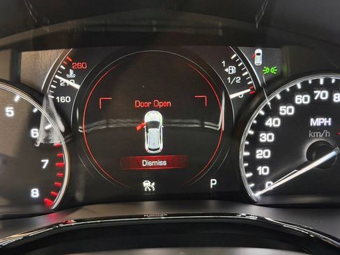 Used 2019 Cadillac XT5 Platinum AWD/4WD image 27