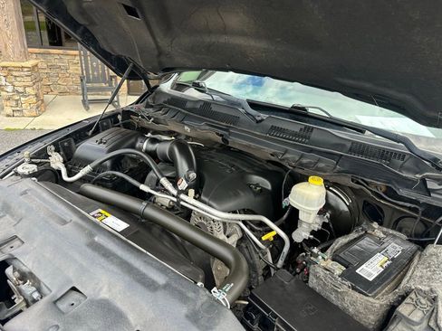 Used 2014 RAM 1500 Express image 30