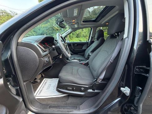 Used 2013 GMC Acadia SLE FWD image 17