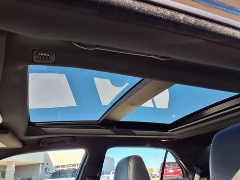 Certified 2023 Chrysler 300 S w/ Comfort Group image 28