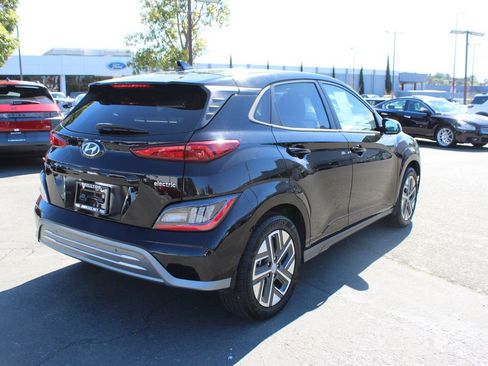 Used 2023 Hyundai Kona Limited image 7
