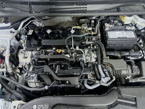 Used 2025 Toyota Corolla LE w/ Convenience Package FWD image 9