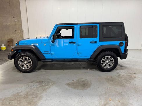 Used 2017 Jeep Wrangler Unlimited Sport w/ Quick Order Package 24S image 2