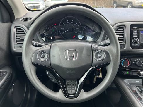 Used 2022 Honda HR-V LX image 21