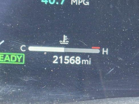 Certified 2025 Toyota Camry XSE w/ Premium Package FWD image 29