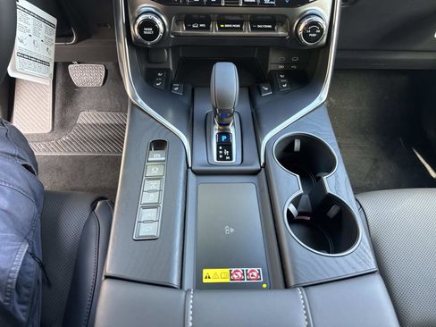 New 2025 Lexus LX 700h Overtrail image 27