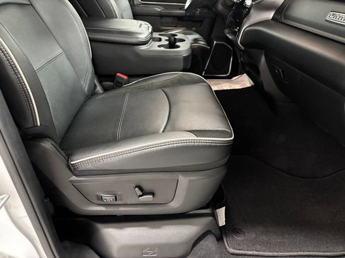 Used 2026 RAM 2500 Laramie AWD/4WD image 56
